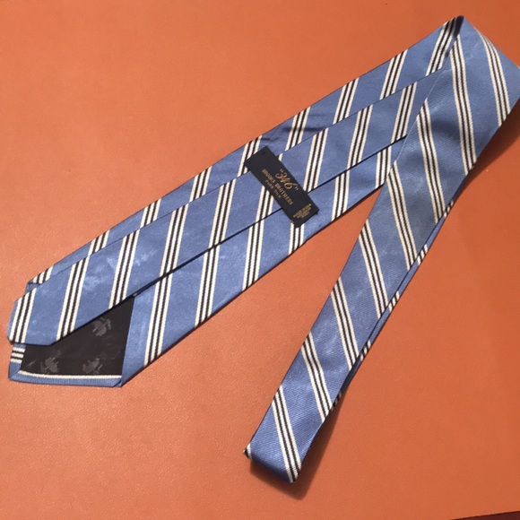 Brooks brothers silk tie - Picture 5 of 9